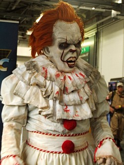 Pennywise ‘IT’ - Cosplayer